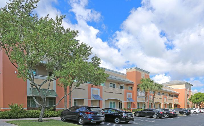 Pictures of Office property located at 601 North Congress Avenue, Delray Beach, FL 33445 for lease - image #1