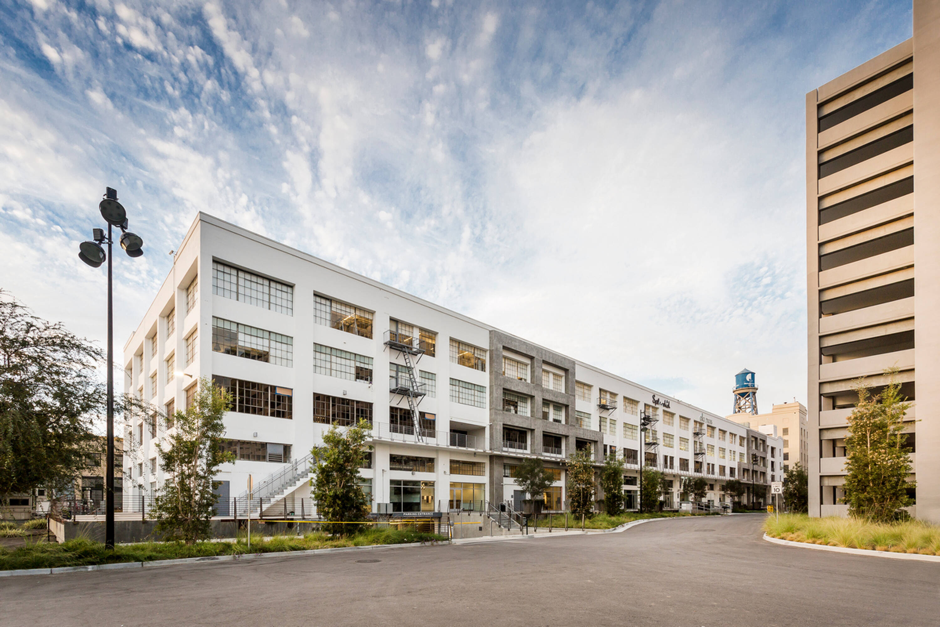 130465