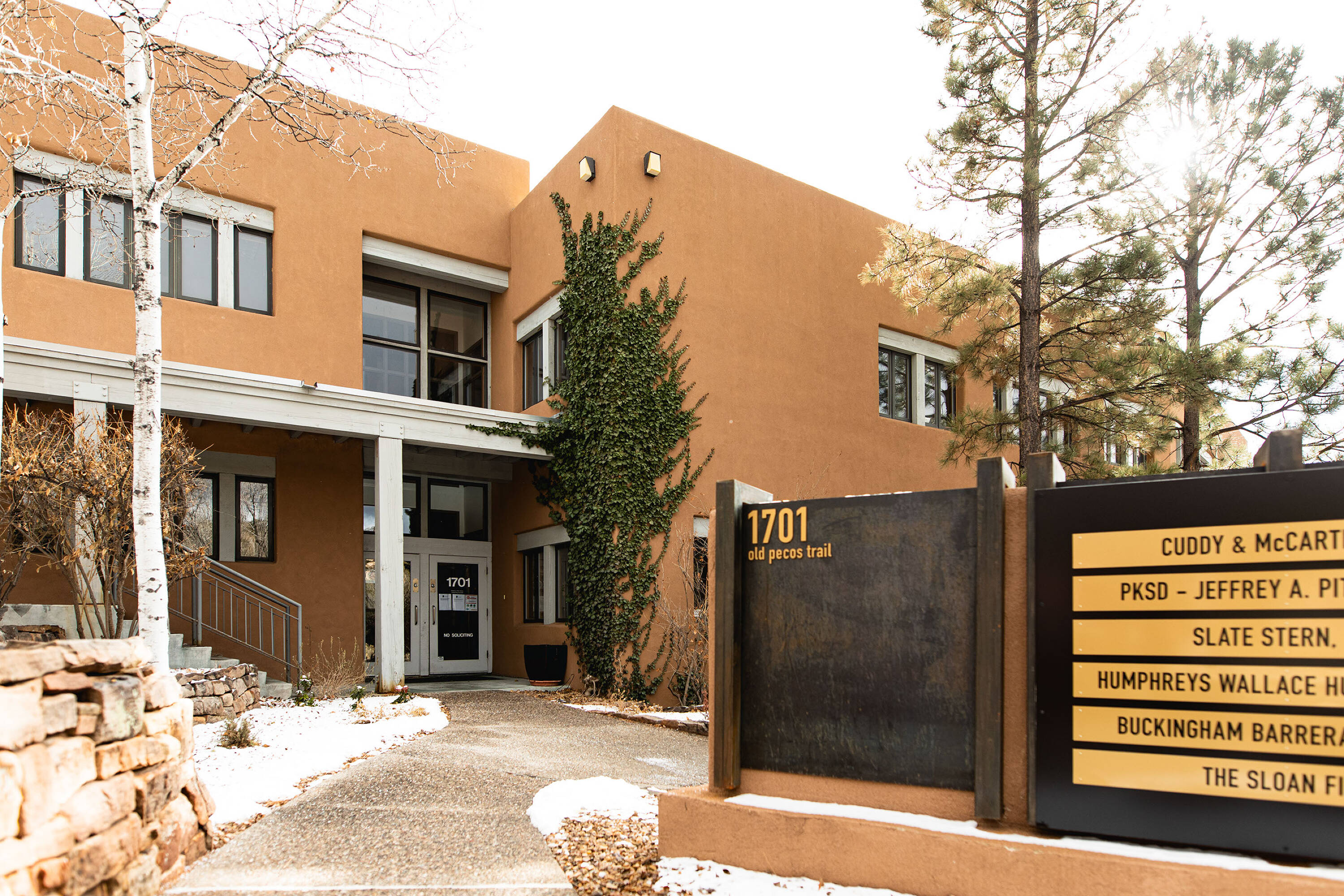 1660 Old Pecos Trail, Santa Fe, NM 87505