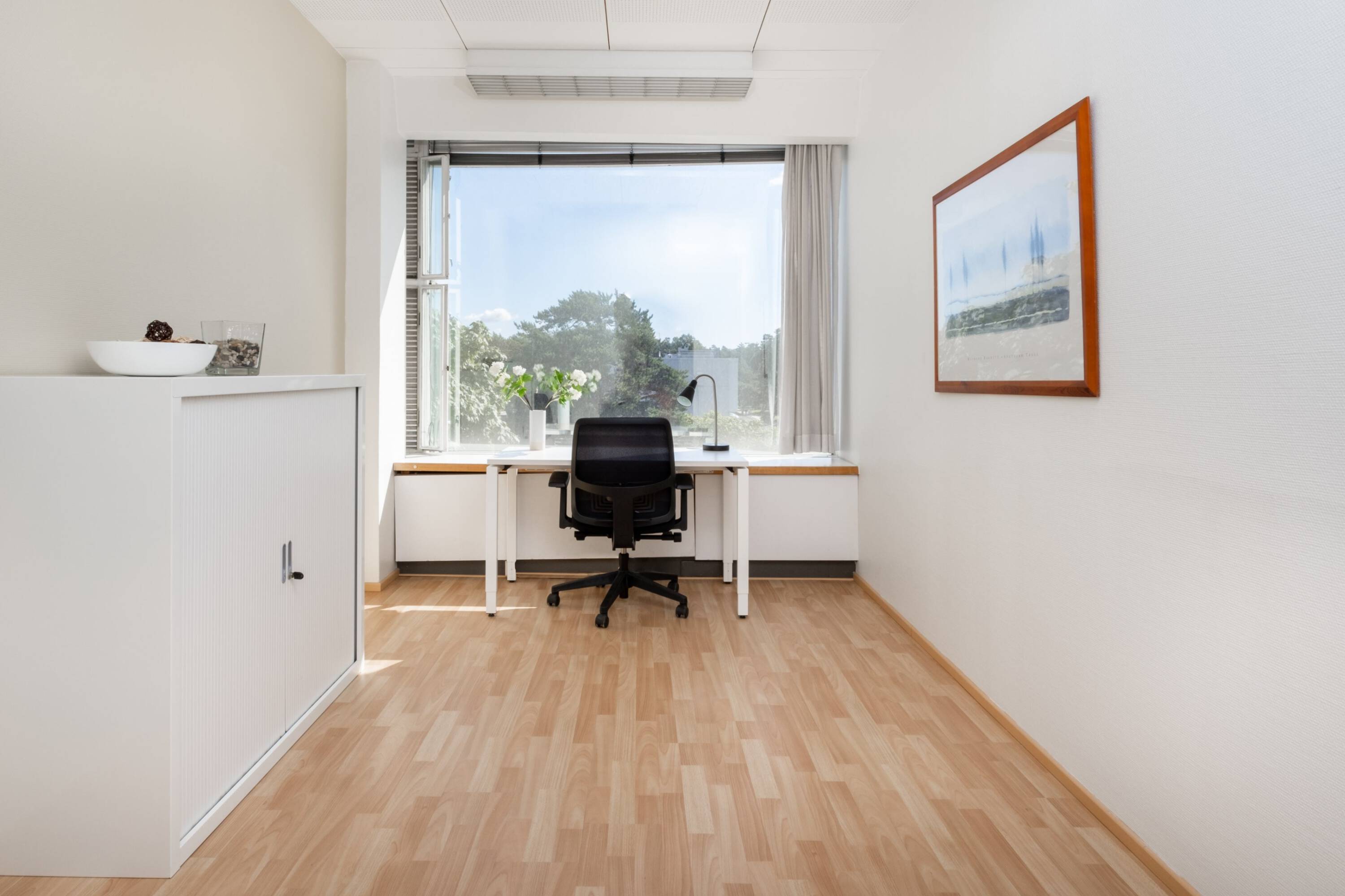 3128239