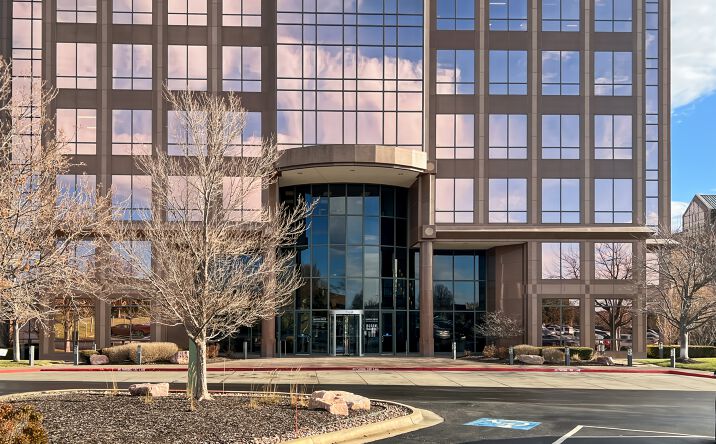 Pictures of Office property located at 7500 College Blvd, Overland Park, KS 66210 for lease - image #1
