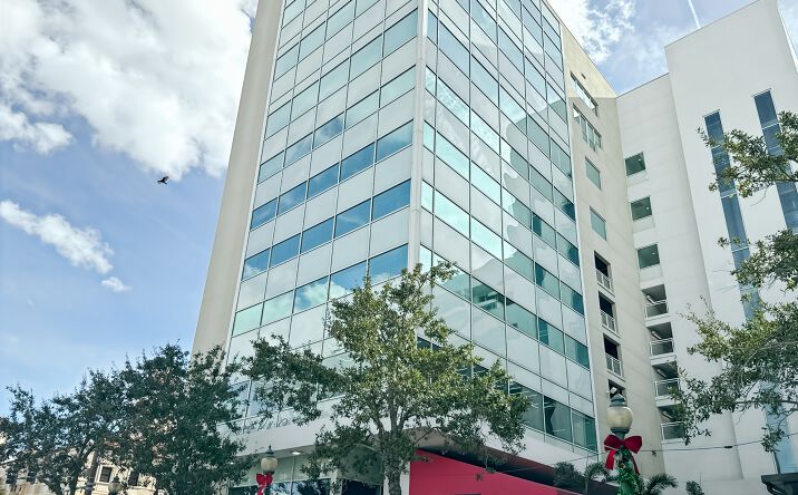 Pictures of Office property located at 1990 Main St, Suite 750,, Sarasota, FL 34236 for lease - image #1