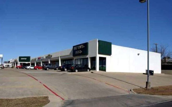 Pictures of Retail, Office property located at 6500 Denton Hwy, Watauga, TX 76148 for lease - image #1
