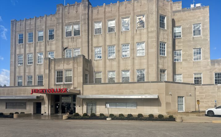 Pictures of Office property located at 610 Old York Rd, Jenkintown, PA 19046 for lease - image #1