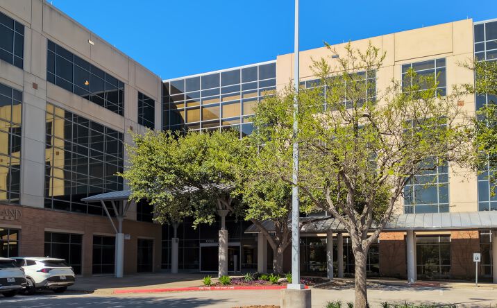 Pictures of Office property located at 13785 Research Blvd, Austin, TX 78750 for lease - image #1