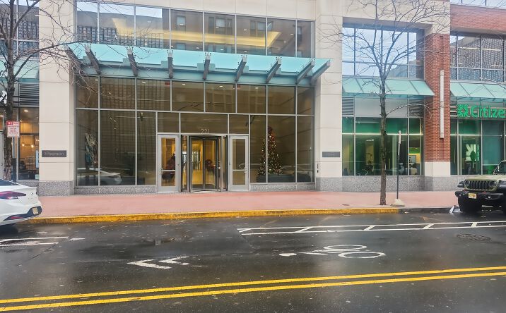 Pictures of Office property located at 221 River Street 9th Floor, Hoboken, NJ 07030 for lease - image #1