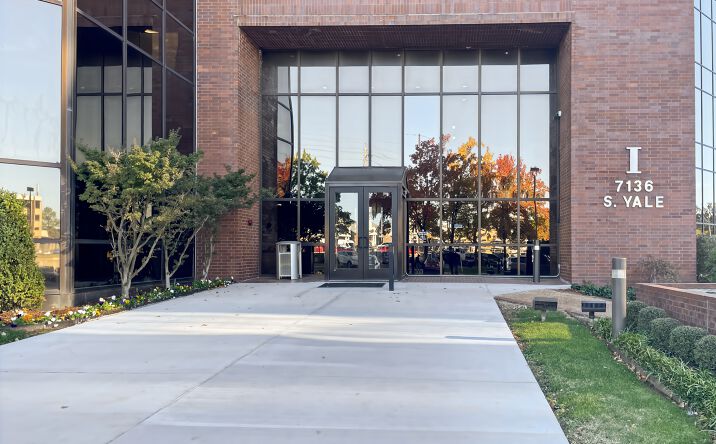 Pictures of Office property located at 7136 S. Yale Avenue	Suite 300, Tulsa, OK 74136 for lease - image #1