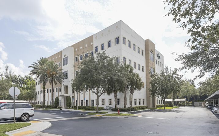 Pictures of Office property located at 2054 Vista Parkway	Suite 400, West Palm Beach, FL 33411 for lease - image #1