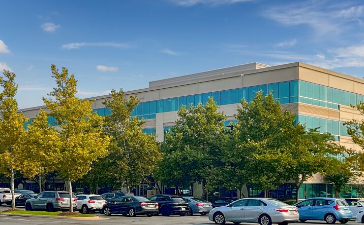 Pictures of Office property located at 20130 Lakeview Center Plaza Suite 400, Ashburn, VA 20147 for lease - image #1