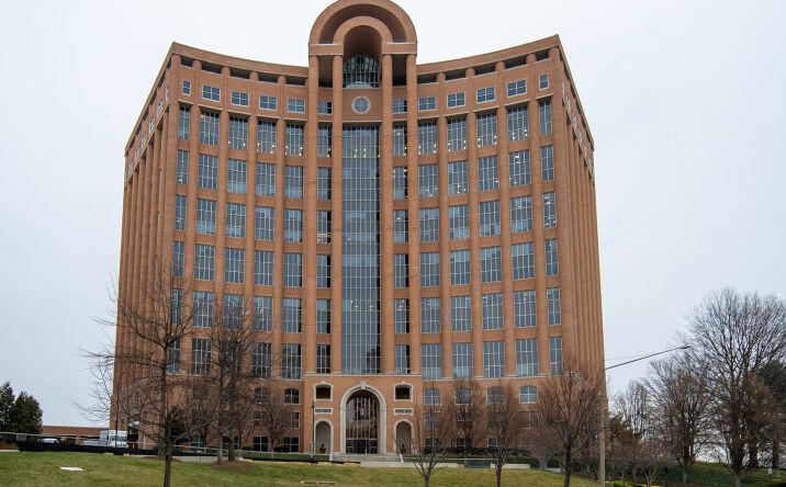Pictures of Office property located at 8000 Towers Crescent Drive Suite 1350, Vienna, VA 22182 for lease - image #1