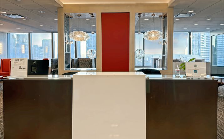 Pictures of Office property located at 333 SE 2nd Ave, Miami, FL 33131 for lease - image #1