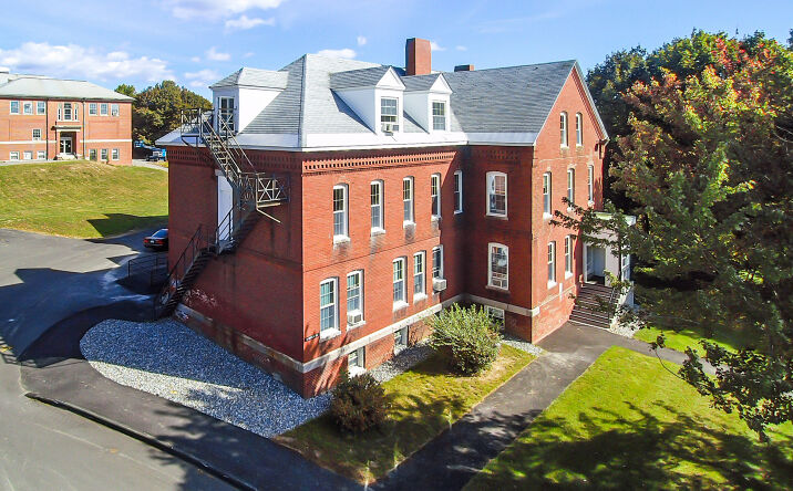 Pictures of Office property located at 2 Beech Street, Hallowell, ME 04347 for lease - image #1