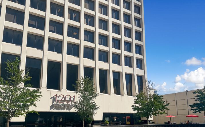 Pictures of Office property located at 1201 Pacific Avenue Suite 600, Tacoma, WA 98402 for lease - image #1