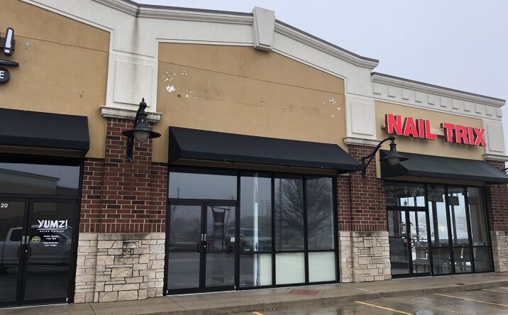 Pictures of Retail property located at 105-120 Krispy Kreme Drive, Bloomington, IL 61704 for lease - image #1