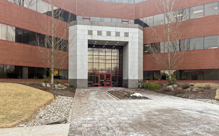 Pictures of Office property located at Silver Lake Executive Campus, 41 University Drive, Upper Makefield, PA 18940 for lease - image #1