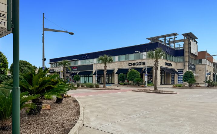 Pictures of Office property located at 10752 Deerwood Park Blvd, Jacksonville, FL 32256 for lease - image #1