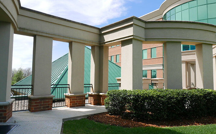 Pictures of Office property located at 9510 Ormsby Station Rd, Louisville, KY 40223 for sales - image #1