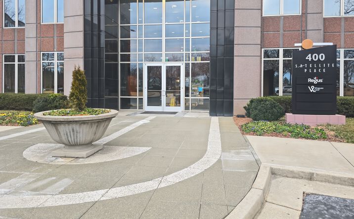 Pictures of Office property located at 3235 Satellite Blvd, Duluth, GA 30096 for lease - image #1