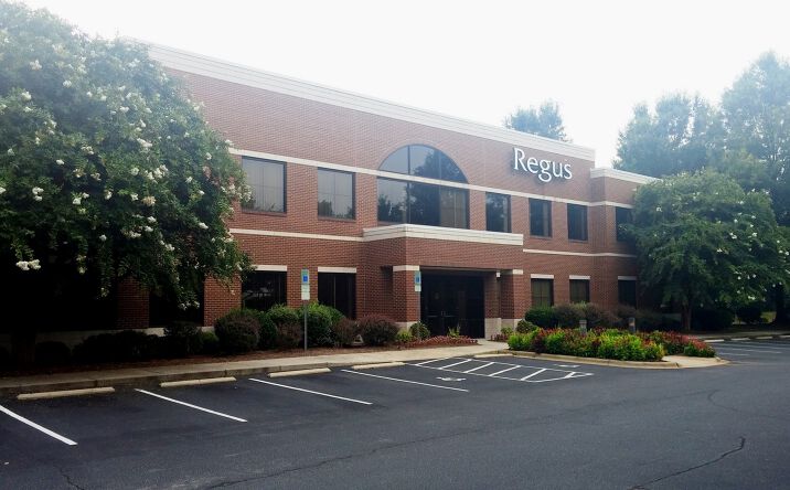 Pictures of Office property located at 6047 Tyvola Glen Cir, Charlotte, NC 28217 for lease - image #1