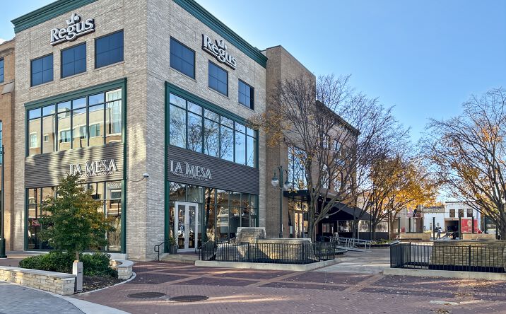 Pictures of Office property located at 100 Illinois Street Suite, 200,, St. Charles, IL 60174 for lease - image #1