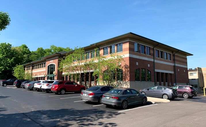 Pictures of Office property located at 6725 Miami Ave, Madeira, OH 45243 for lease - image #1