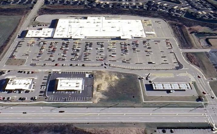 Pictures of Retail, Land property located at 8000 Princeton Glendale Rd, Beckett Ridge, OH 45069 for lease - image #1
