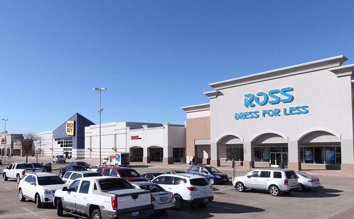 Pictures of Retail property located at 1739 N Central Expy N, McKinney, TX 75070 for lease - image #1
