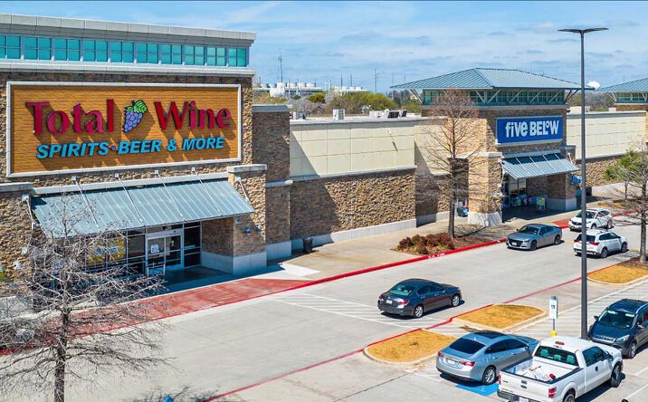 Pictures of Retail property located at 1400-1800 South Loop 288, Denton, TX 76205 for lease - image #1