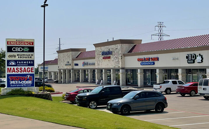 Pictures of Retail property located at 401 West President Bush Fwy, Richardson, TX 75074 for lease - image #1