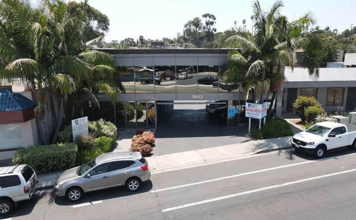 Pictures of Office property located at 7853 El Cajon Blvd, La Mesa, CA 91941 for lease - image #1