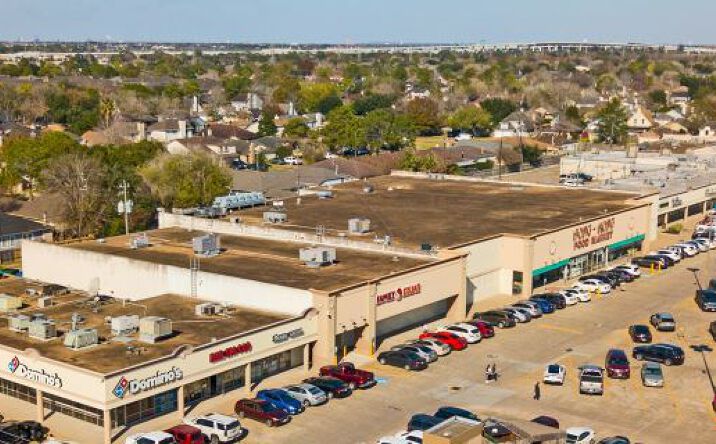 Pictures of Retail, Restaurant property located at Nec Scarsdale Blvd & Beamer Rd, Houston, TX 77089 for lease - image #1