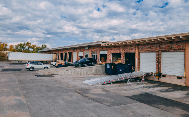 Pictures of Industrial property located at 8922 J St, Omaha, NE 68127 for lease - image #1