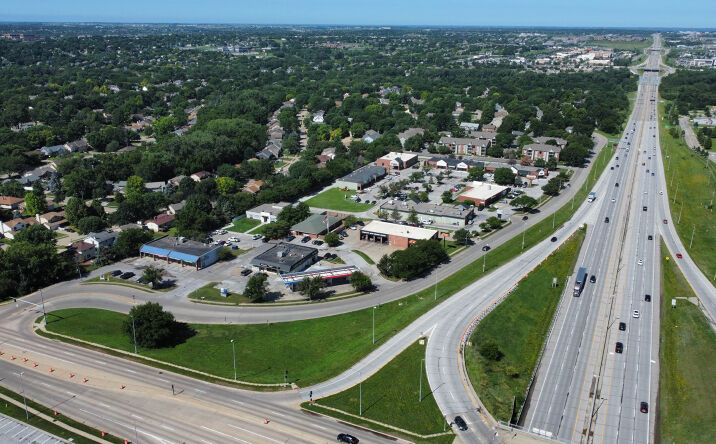 Pictures of Retail, Office property located at 15615-15821 West Dodge Road, Omaha, NE 68118 for lease - image #1