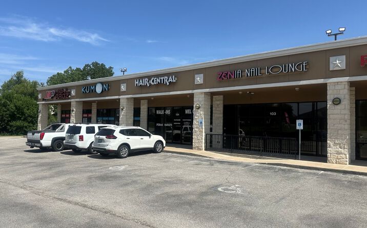 Pictures of Industrial, Retail property located at 3810 Gattis School Rd, Round Rock, TX 78664 for lease - image #1