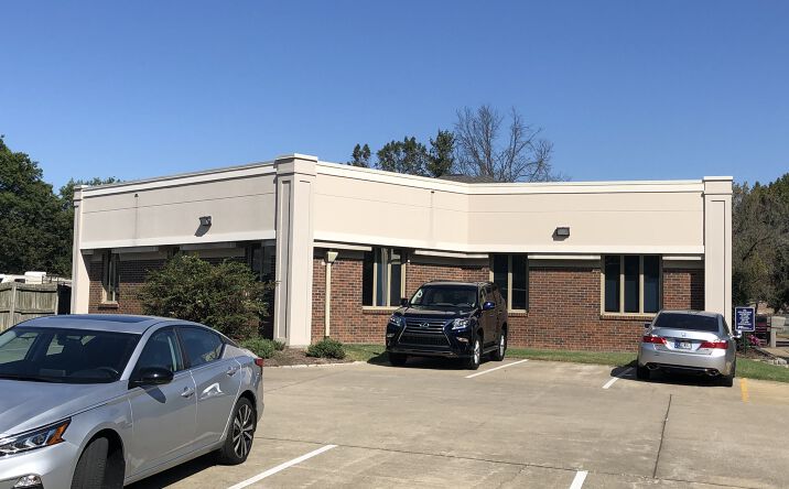 Pictures of Office property located at 3420 E Morgan Ave, Evansville, IN 47715 for lease - image #1