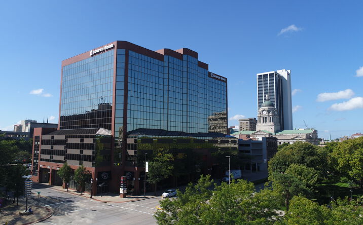 Pictures of Office property located at 200 E Main St, Fort Wayne, IN 46802 for lease - image #1