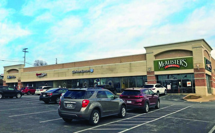 Pictures of Retail property located at 14810-14900 Manchester Rd, Ballwin, MO 63021 for lease - image #1
