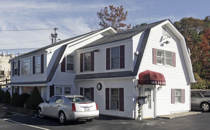 Pictures of Office property located at 1008 W Jericho Turnpike, Smithtown, NY 11787 for lease - image #1