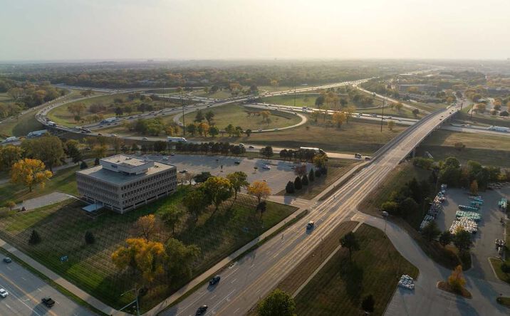Pictures of Office property located at 5000 Westown Pkwy, West Des Moines, IA 50266 for lease - image #1