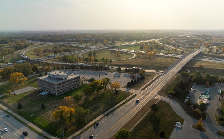 Pictures of Office property located at 5000 Westown Pkwy, West Des Moines, IA 50266 for lease - image #1
