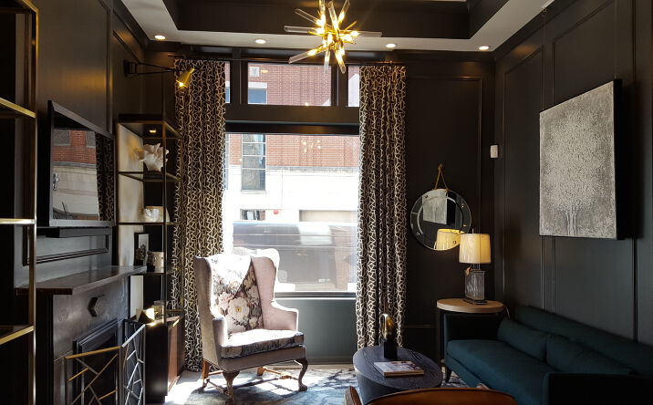 Pictures of Office property located at 162 W Grand Ave, Chicago, IL 60654 for lease - image #1