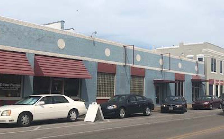 Pictures of Retail, Restaurant property located at 648-656 Marshall Avenue, Memphis, TN 38103 for lease - image #1