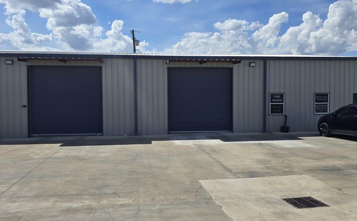 Pictures of Office, Industrial property located at 6 Indian Meadows Dr, Round Rock, TX 78665 for lease - image #1