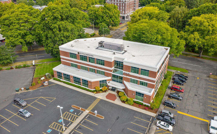 Pictures of Office property located at 1700 Hudson St, Longview, WA 98632 for lease - image #1