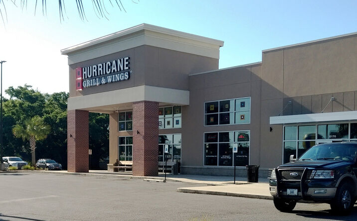 Pictures of Retail property located at 7765 Airport Blvd, Mobile, AL 36608 for lease - image #1