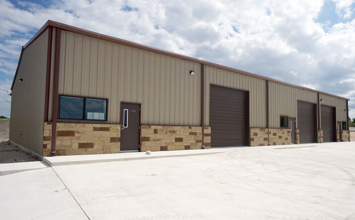 Pictures of Industrial property located at 600 Lemens Ave, Hutto, TX 78634 for lease - image #1
