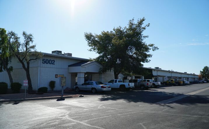 Pictures of Office, Industrial property located at 4846, 5002 S 40th St, Phoenix, AZ 85040 for lease - image #1