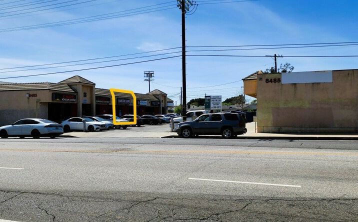 Pictures of Retail property located at 8485 Glenoaks Blvd, Sun Valley, CA 91352 for lease - image #1