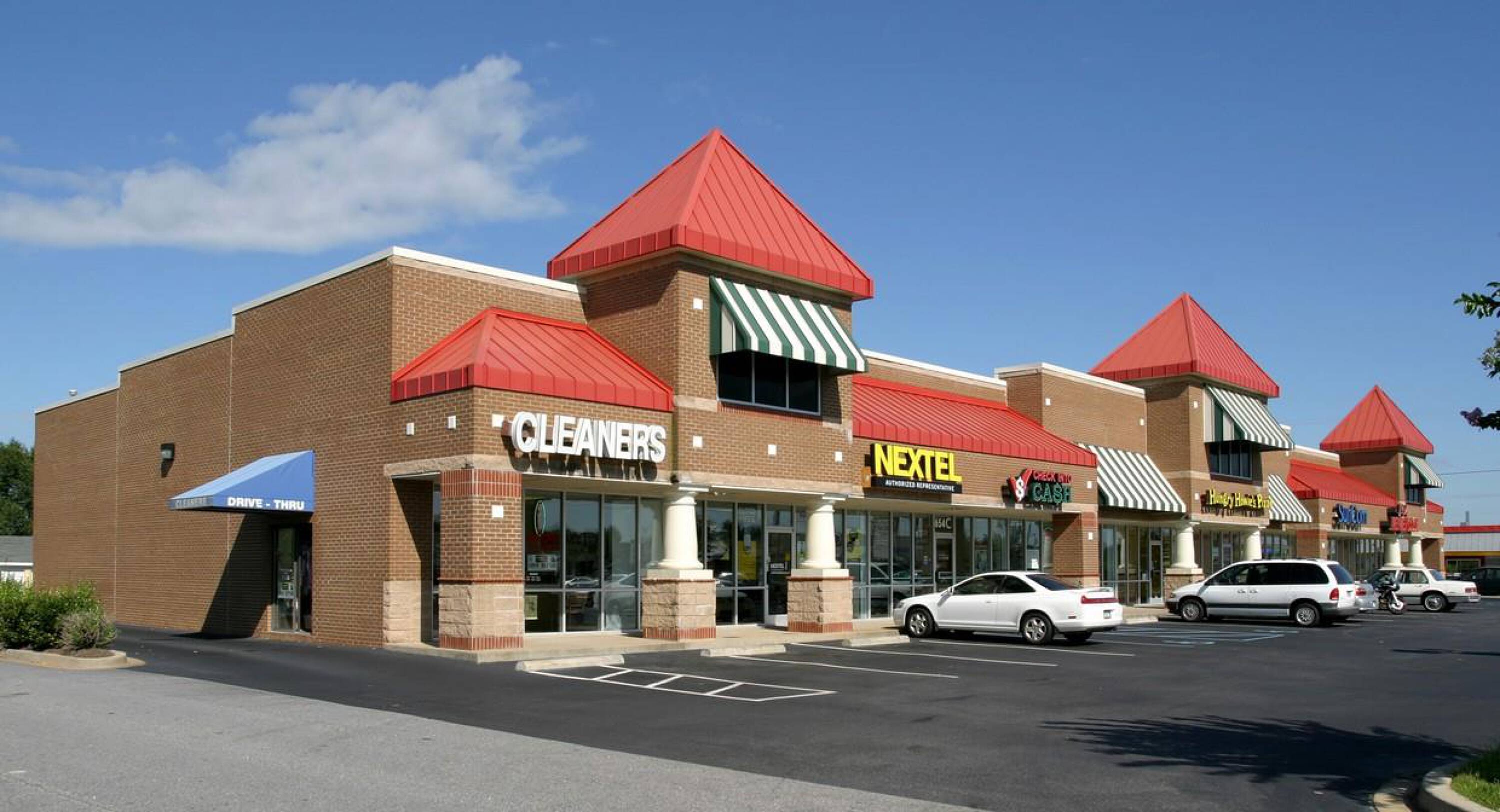 654 Fairview Rd, Simpsonville, SC 29680