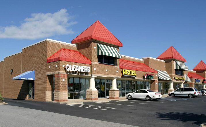 Pictures of Retail property located at 654 Fairview Rd, Simpsonville, SC 29680 for lease - image #1